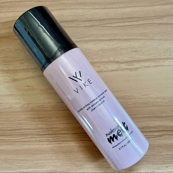 Vike Makeup Meltdown Oil Free Makeup Remover Spray - Picture 2 of 5